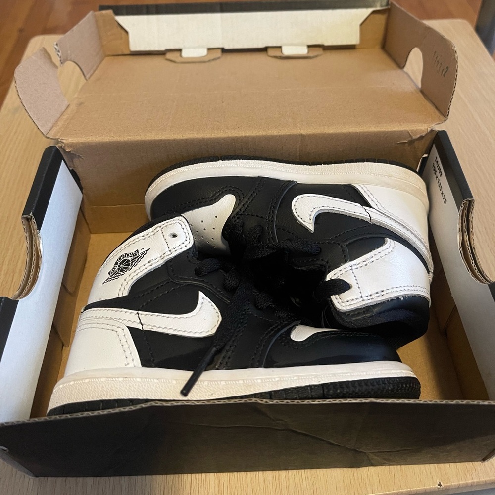 Jordan Retro 1 High OG ( TD )